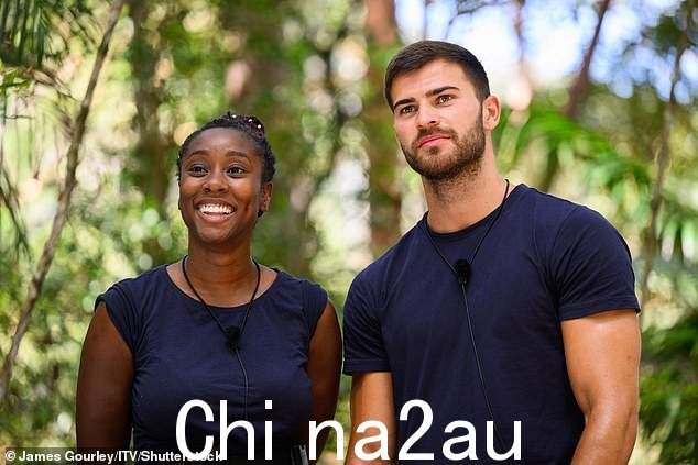 震惊:在欧文·华纳和斯嘉丽·道格拉斯未能完成车轮上的用餐任务后,周一晚上的节目中,我是名人的观众惊呆了