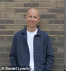 电视节目主持人乔尼·欧文 (Jonnie Irwin) 透露他患有晚期癌症,并表示他希望分享他的晚期癌症诊断结果能激发人们的灵感她要‘充分利用每一天’