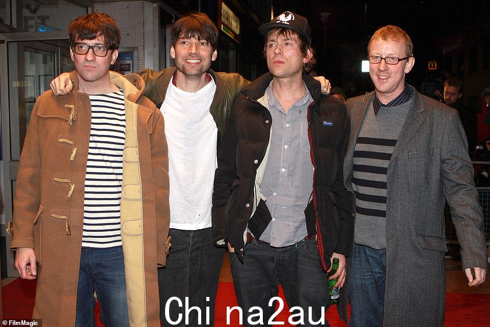 Reunited:英伦传奇自七年前支持他们的复出唱片“The Magic Whip”以来就没有一起巡演过” class=