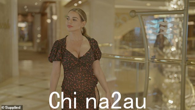 令人兴奋:柴郡校友 Tanya Bardsley(如图)和 Ester Dee 的真正家庭主妇将惊喜回归 ITVBe 节目,参加圣诞巡游衍生系列剧