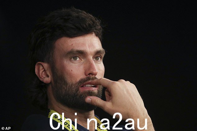 Reece Topley,与此同时,在到达 A 的比赛前夕韧带受损ustralia