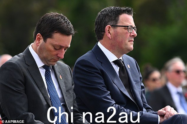 《澳大利亚金融评论报》的一项民意调查发现丹·安德鲁斯(右)比维多利亚自由党的马修·盖伊(左)的支持率高 40% 比 28%