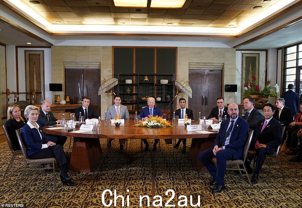乔·拜登在印度尼西亚举行的 G20 峰会上主持了北约领导人(包括亲密盟友日本和欧盟)的紧急会议,讨论导弹袭击后如何应对