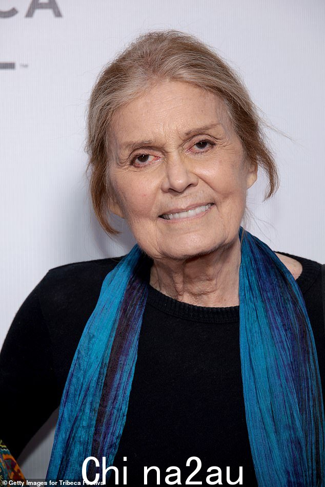 Letter:女权主义者 Steinem,88 岁,加入了许多亲密伴侣暴力组织,包括全国妇女组织、全国妇女法律中心和妇女游行基金会签署了周三发表的公开信(图为 2022 年 6 月)