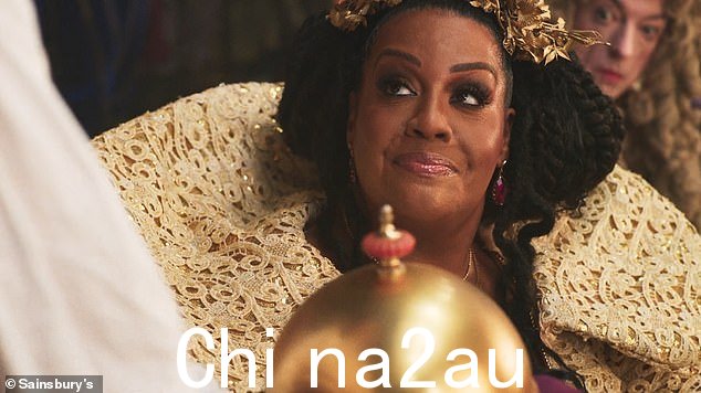 季节性竞争:Sainsbury 依靠一直很受欢迎的电视节目主持人 Alison Hammond 出演他们的季节性广告