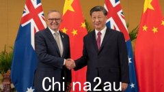 由于新西兰总理杰辛达·阿德恩计划对中国进行贸易访问，总理安东尼·艾博年排除了可能的北京之行