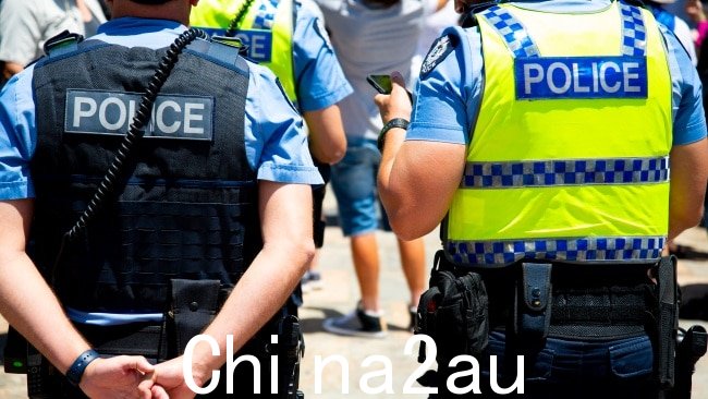 昆士兰警方已敦促参加学校活动的青少年参加聚会的人“坚持那里”,并在需要时寻求医疗帮助。图片:NCA Newswire