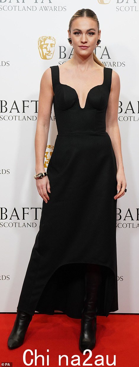 All black ensemble: Sophie Skelton, who stars in Outlander, was set a all black ensemble and complete the look with some leather boot heels