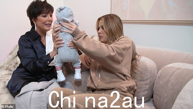 '我们要给他起什么名字?这位卡戴珊制片人明星三个月大的儿子在她著名的家庭真人秀节目的第 10 集第二季大结局中首次亮相,该节目将于本周四在 Hulu 播出