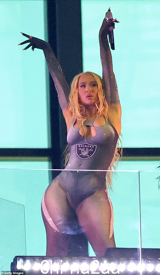 Iggy Azalea,32 岁,在以“八位数交易”出售母带唱片和出版目录后透露了她退休的计划