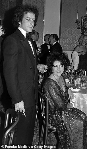 Taylor 与第二任丈夫 Michael Wilding 的儿子 Chris Wilding(1978 年合照)
