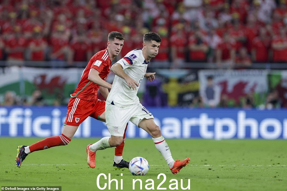 Christian Pulisic 再次成为威胁nst Wales,并在上半场为 Tim Weah 的揭幕战送出助攻