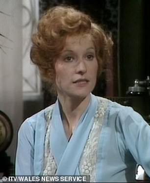 Meg Wynn Owen,真名 Margaret Wright,在楼上楼下。她在疗养院结束了几乎身无分文的生活