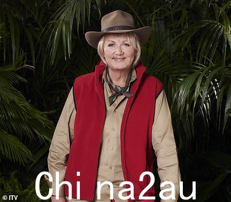 SUE CLEAVER