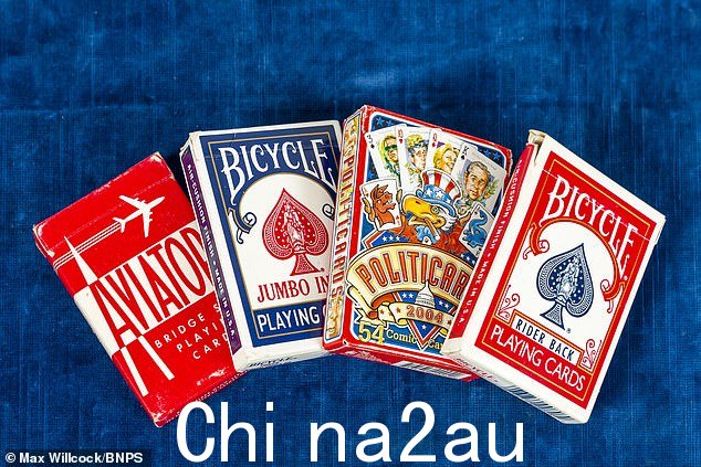 难以置信:拍卖会见证了英国有史以来最大的魔术海报收藏