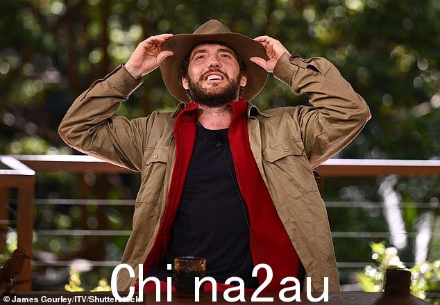 反思:'一旦你说出我的名字,所有的坚韧就消失了,现在我留下了绝对令人难以置信的回忆。我需要很长时间来处理'