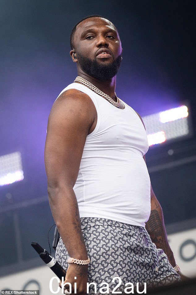 Headie One 在英国说唱界很受欢迎,包括英国排名第二的单曲 Ain't It Different