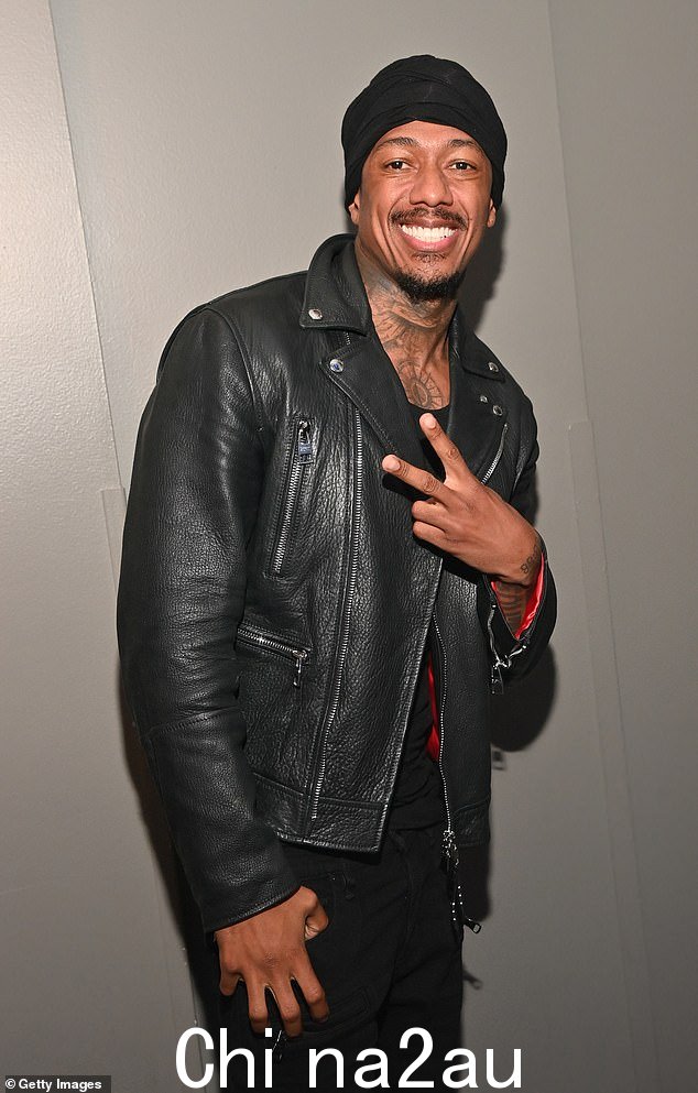 这里没有笨蛋变化:42 岁的 Nick Cannon 上周与 Beautiful 一起庆祝了 11 号宝宝的诞生,最近估计他每年支付超过 300 万美元的儿童抚养费来资助他的孩子成长中的王朝;6 月在洛杉矶看到