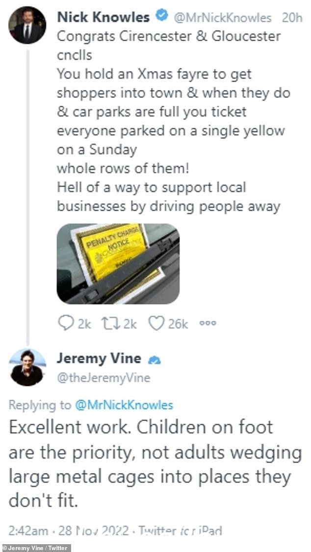 但 57 岁的 Vine 经常代表骑自行车和骑自行车的人发推文,他反驳道:“出色的工作。步行的孩子是首要任务,而不是将大型金属笼子塞进他们不喜欢的地方的成年人不合适返回:'出色的工作。步行的儿童是首要任务,而不是将大型金属笼子塞进他们不适合的地方的成年人。”</p><p class=