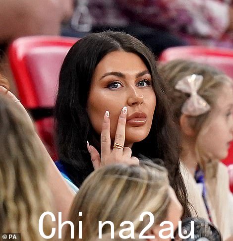 Kalvin Phillips 的女朋友 Ashleigh Behan