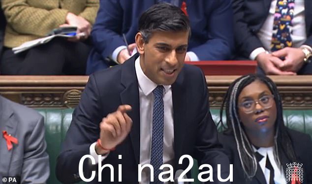 在 PMQ 的残酷交流中,工党领袖对 Rishi Sunak(如图)发起了一系列个人嘲讽——要求知道为什么他的老公立学校 Winchester 获得纳税人补贴