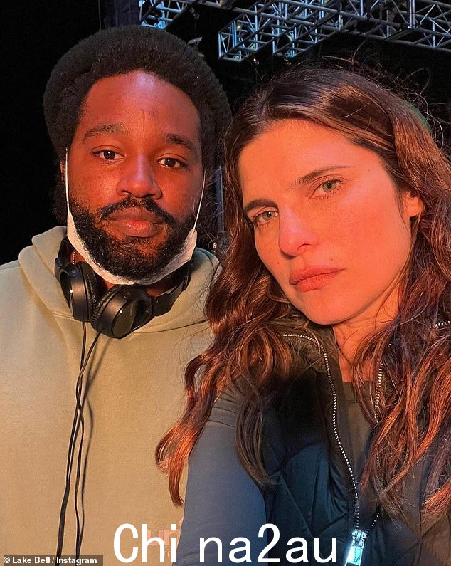 '如此令人难以置信的自豪':她在她的 Instagram 帐户上发布了一张与导演 Ryan Coogler 的自拍,因为她滔滔不绝地谈论黑豹:永远的瓦坎达