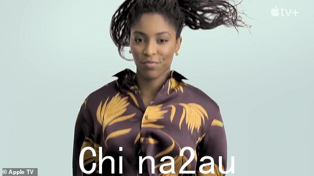 Gaby bounces: Gaby (Jessica Williams) 在收缩预告片中的蹦床上弹跳
