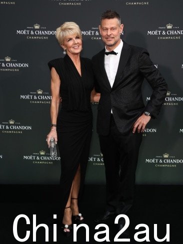 两人参加了在 Mrs Macquarie's Chair 举行的 Moët 和 Chandon Effervescence 活动。图片:Don Arnold/WireImage。