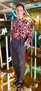 埃迪·雷德梅尼 (Eddie Redmayne) 在柏林出席 GQ 年度男士颁奖典礼时备受瞩目