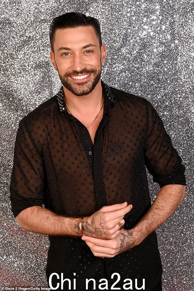 合作伙伴:37 岁的 Girls Aloud 歌手将与 32 岁的 Giovanni Pernice 作为她的专业合作伙伴一起去舞池