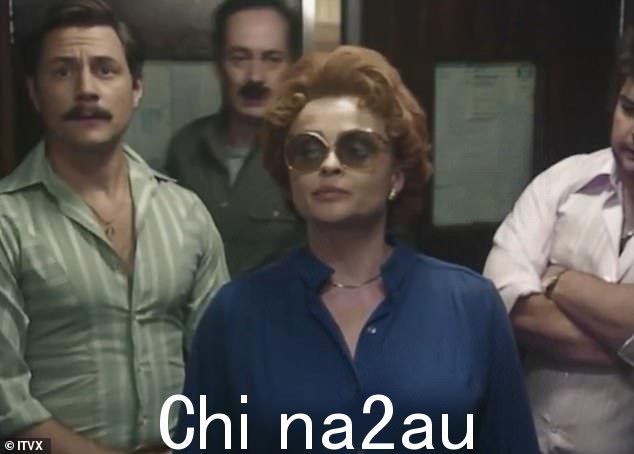 '先生们,我被解雇了!'海伦娜·邦汉·卡特 (Helena Bonham Carter) 主演了她即将上映的 ITVX 剧集《诺莉》(Nolly) 的第一眼预告片,该剧定于 2023 年初播出