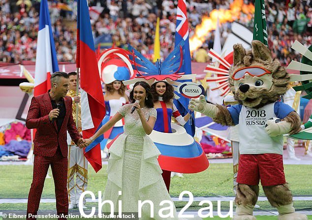 威廉姆斯在 2018 年俄罗斯世界杯开幕式上表演,尽管克里米亚被吞并,弗拉基米尔·普京政权侵犯人权
