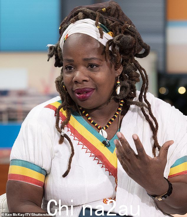Ngozi Fulani,61 岁,(周四早安英国照片)透露了她上周在宫殿里如何被 83 岁的 Susan Hussey 夫人问话