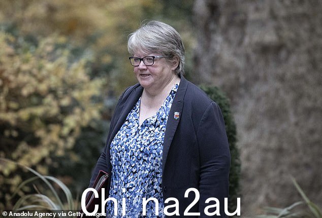 上周,负责环境、食品和农村事务的国务卿特蕾莎·科菲(Therese Coffey,摄于 11 月 29 日)发表了重要讲话,坚持认为可持续粮食生产可以与保护我们的自然遗产齐头并进