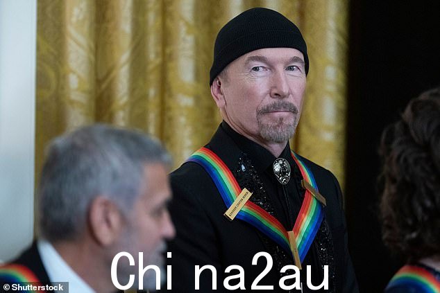 卑微的开始:U2 在都柏林成立,爱尔兰回到 1970 年代后期,在 1980 年发行了他们的第一张录音室专辑 Boy