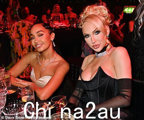 新友谊?人们看到 Leigh-Anne Pinnock 和 Christine Quinn 等人在仪式上聊天