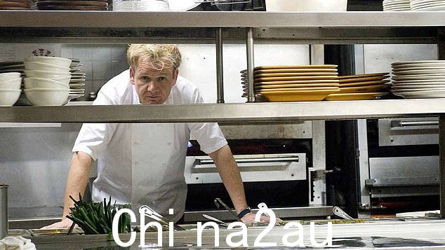 Channel 4 在播放了 Ramsay's Kitchen Ni 的一集后面临监管机构的大量投诉ghtmares USA 在白天包含 17 个单词“f***”的实例