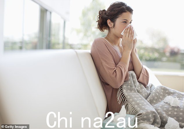 将近 400,000 名放弃找工作的工作年龄英国人正遭受“漫长的 Covid”(文件图片)