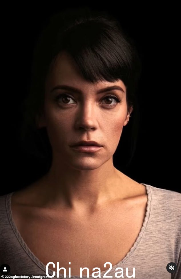阿克拉imed 表演:2021 年夏天西区戏剧开演时,莉莉·艾伦 (Lily Allen) 第一个扮演珍妮的角色。这位歌手赢得了好评如潮,并获得了奥利维尔 (Olivier) 提名” class=