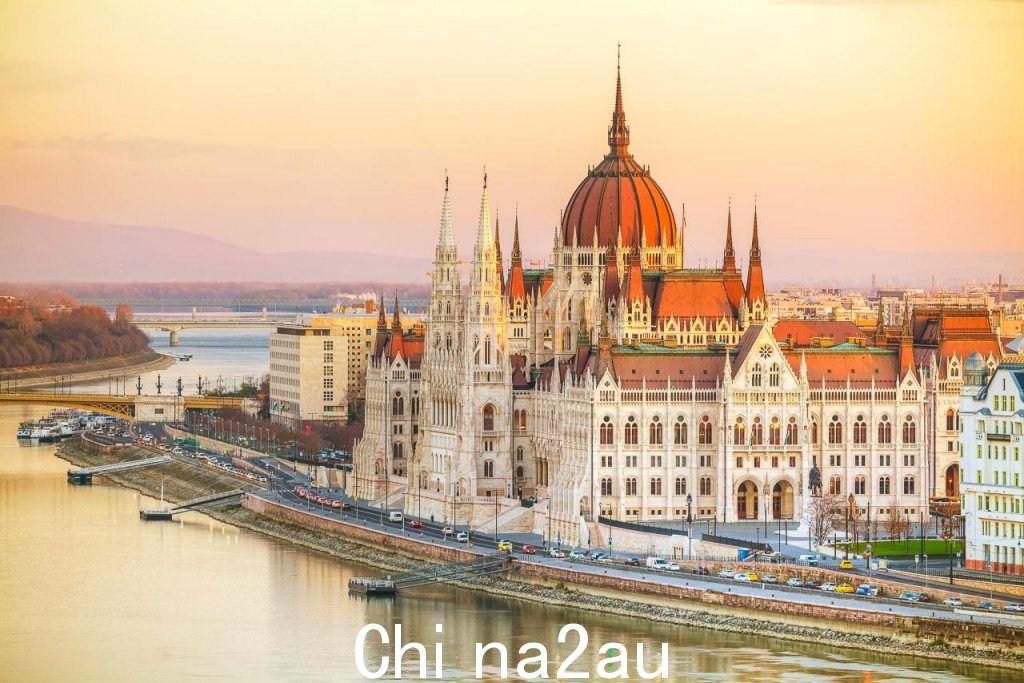 议会-in-Budapest-1.jpg,0