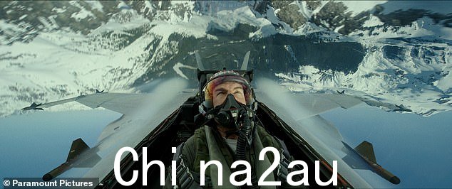 '它在每个文件上都经过专业制作vel':Joseph Kosinski 广受好评的大片 Top Gun 续集 Maverick 的情况正好相反,它赢得了最佳电影和电影摄影奖(Claudio Miranda)