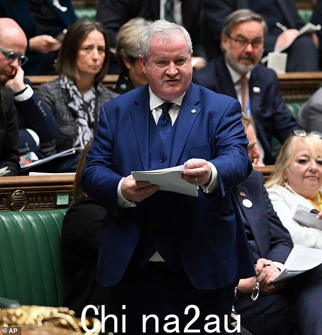 对于经验丰富的旁观者来说,很明显 Ian Blackford 先生(照片摄于 11 月)在包括 Flynn 先生在内的一个社会团体(绰号“星期二俱乐部”)与 co -在一场他注定要输的战斗中协调尝试挑战他