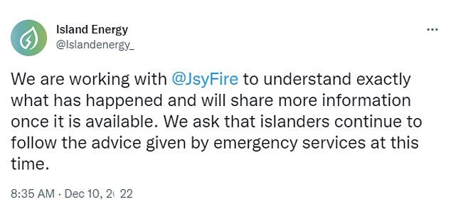 泽西岛的天然气供应商 Island Energy 发表了一份声明,内容为:'我们正在与@JsyFire 合作以准确了解发生的事情'