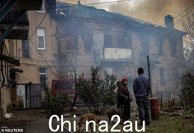 CCL 成立于 2007 年,记录了据称俄罗斯军队在乌克兰犯下的战争罪行。图为:昨天在顿涅茨克地区巴赫姆特一栋被毁的公寓楼