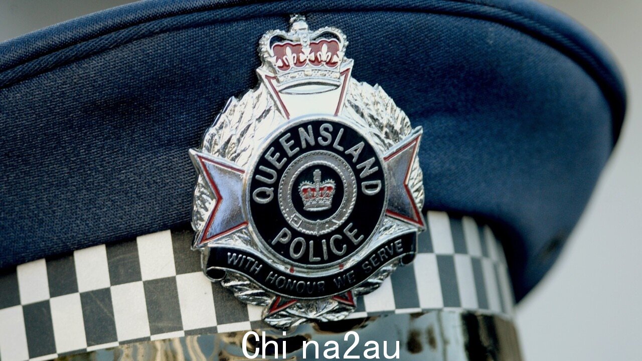 '难以想象的悲剧':昆士兰警方记得‘备受爱戴的’警员在枪击中丧生” /><p>昆士兰警察局长卡塔琳娜·卡罗尔 (Katarina Carroll) 在向两名在一夜之间被枪手处决的年轻警官致敬时,强忍着泪水。</p><p> 26 岁的警员 Matthew Arnold 和 29 岁的警员 Rachel McCrow 以及两名同事于周一下午 4:30 左右被送往位于布里斯班西北约四小时车程的 Wieambilla 的一处房产,以处理新南威尔士州的一起失踪人员案件.</p><p>警察在走上车道时遭到伏击,并遭到两名全副武装的罪犯的枪击,据报道他们身着迷彩服。</p><p>使用 Flash 播放更多澳大利亚新闻。 1 个地方有 25 个以上的新闻频道。Flash 新手?免费试用 1 个月。优惠将于 2023 年 10 月 31 日结束</p><img class=