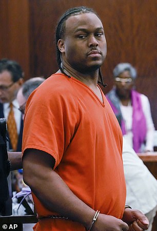Patrick Xavier Clark 本月早些时候出现在休斯顿法庭,与此案有关