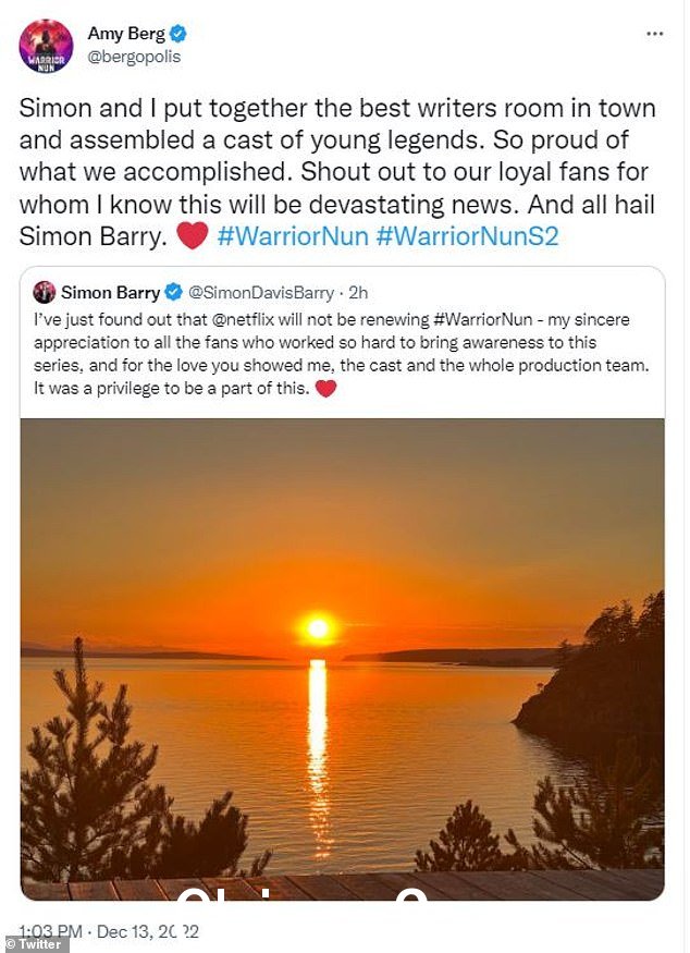 Amy tweets:执行制片人 Amy Berg 也引用并转推了 Barry 的推文,并补充说,'Simon 和我组建了镇上最好的编剧室,并召集了一批年轻的传奇人物'