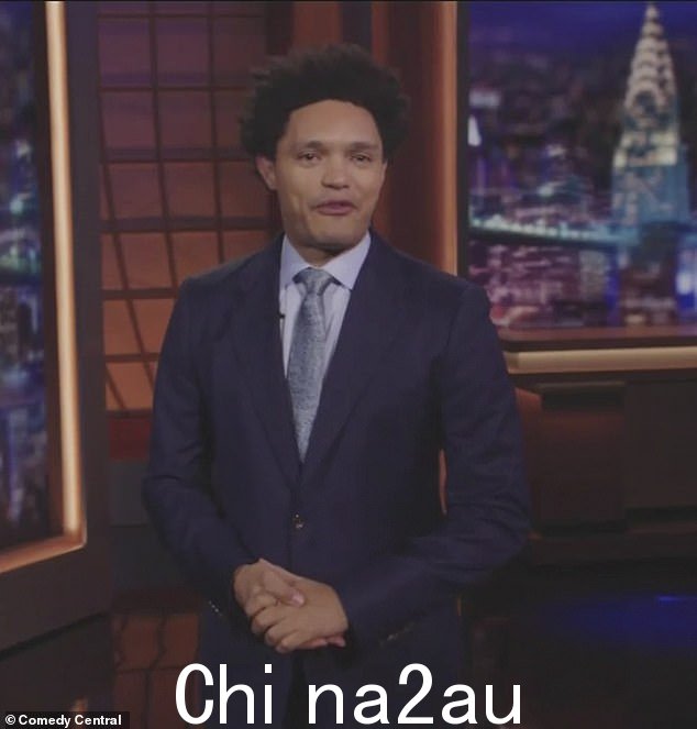 在一个片段中,这位南非喜剧演员感谢他的粉丝和“才华横溢”的黑人女性,她们“滋养和塑造”了他,是他成功的“重要原因” show business