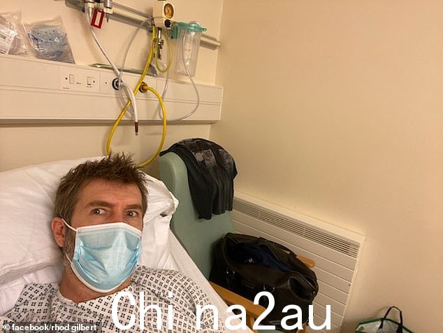 '我恢复得很好!:喜剧演员 Rhod Gilbert 透露他在与癌症抗争期间与粉丝分享健康更新时感到'乐观'