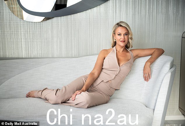 Meghan Markle 将约会书籍中的建议扔到窗外......并使自己成为王子,Jana Hocking 写道
